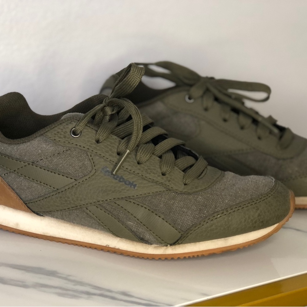 Reebok Men's Olive Green Sneakers